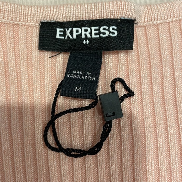 Express ribbed sweater vest ruffle trim light pink size medium - Picture 4 of 5